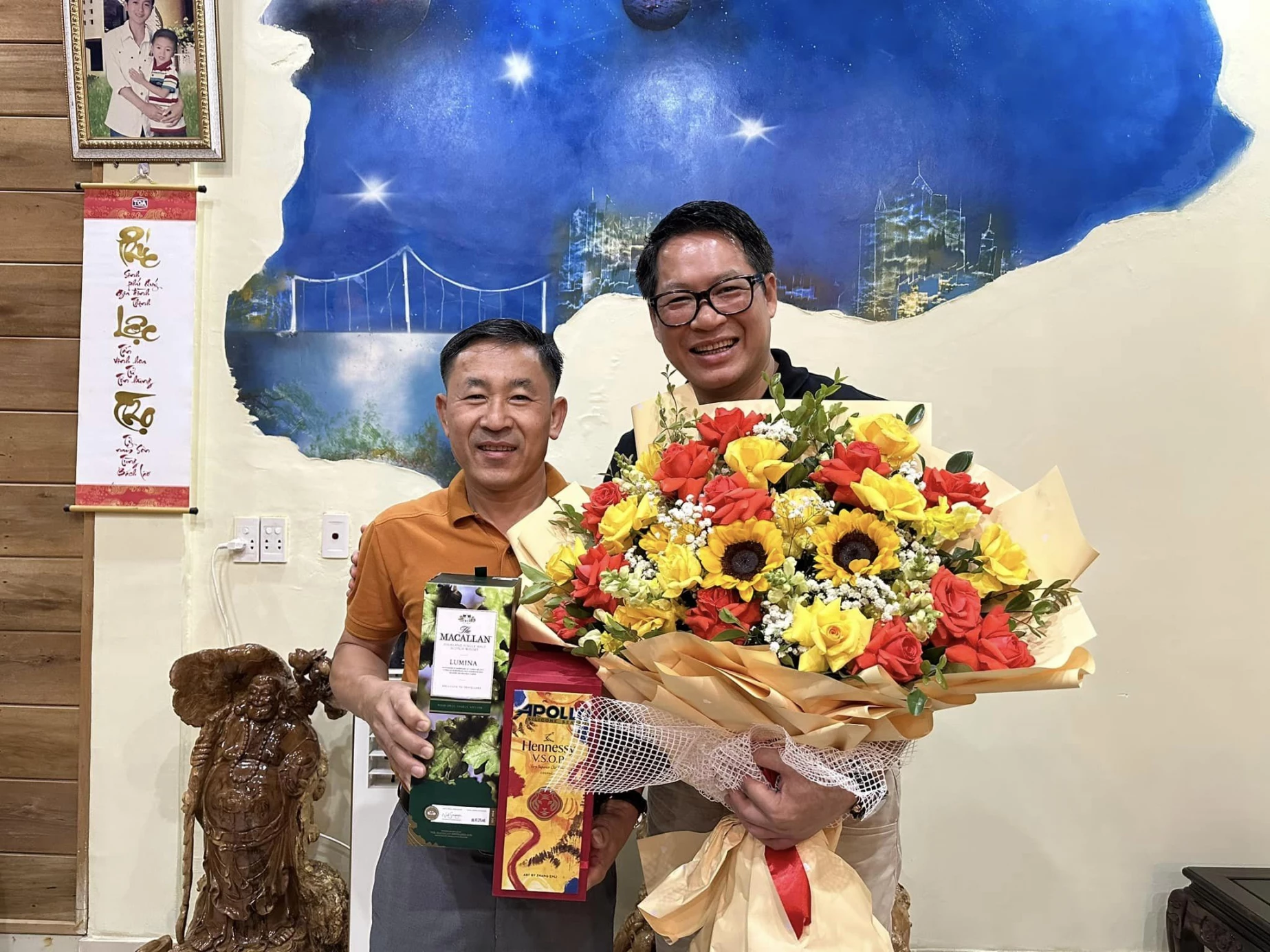 Sếp Ngô Quốc Cường đến thăm Đại lý Chung Thuyết tại TP. Đồng Hới, Quảng Bình.