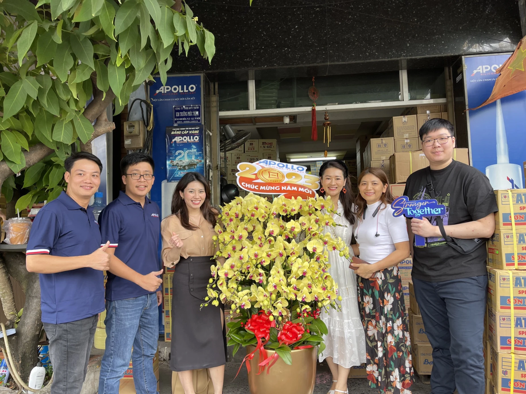 https://static.quochuyanhcorp.vn/10885/2023/01/07/z4020435587037_f8c0a94dd8ec3be9a7526bd0909c1141.jpg