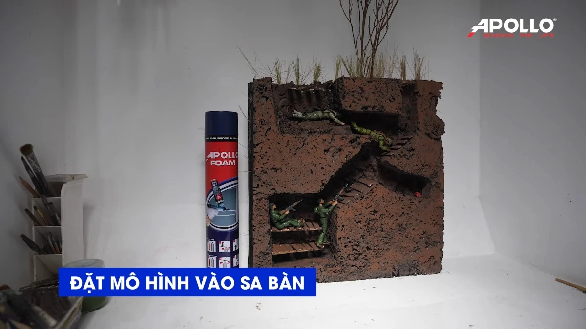 Sơn phủ và hoàn thiện các chi tiết phụ để tạo thành mô hình địa đạo hoàn chỉnh