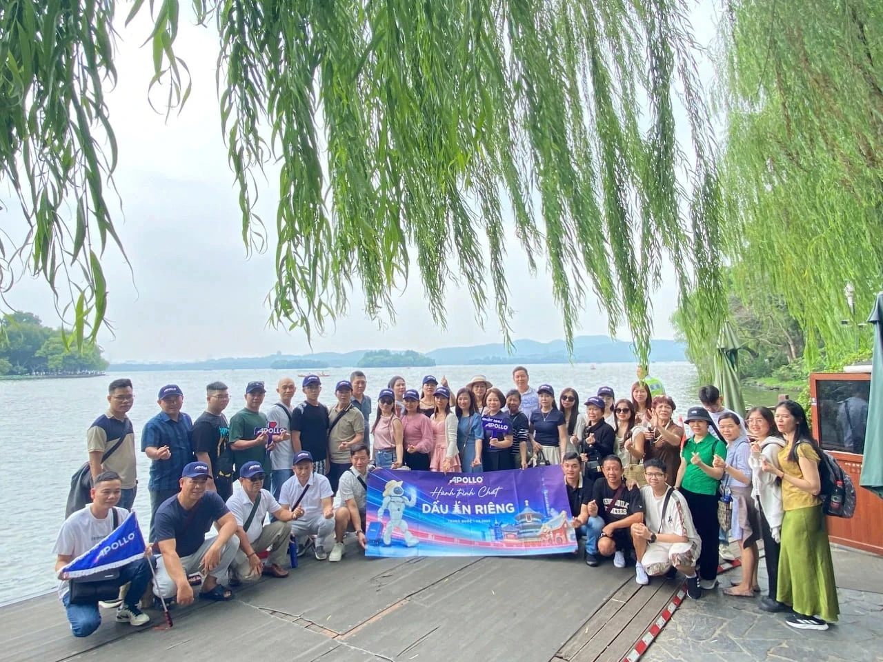 Đoàn khách Apollo tại ngày 1-2 trong “Hành trình chất - Dấu ấn riêng”