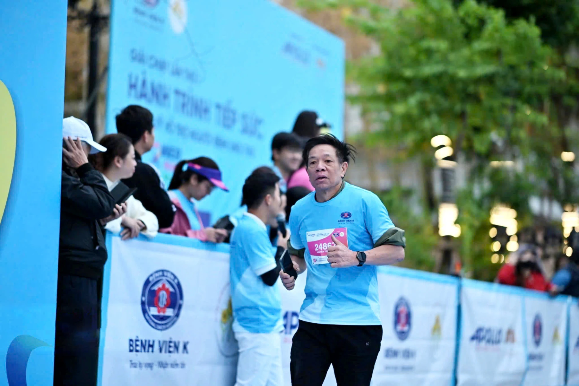 ông Phúc dành được thành tích xuất sắc tại hành trình tiếp sức 2024