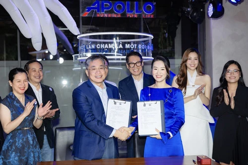 Tập đoàn Apollo thông qua chương trình Apollo Care hợp tác cùng với Bệnh viện Đại học Y Dược TP.HCM trong việc bảo trợ mổ hở van tim và ghép gan cho bệnh nhi