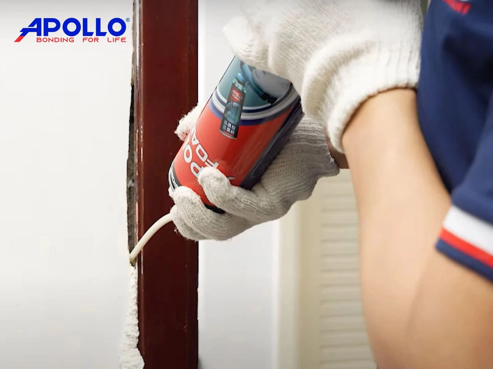 Sau khi thi công keo trám khe hở tường bạn cần vệ sinh súng để tránh gây hư hỏng