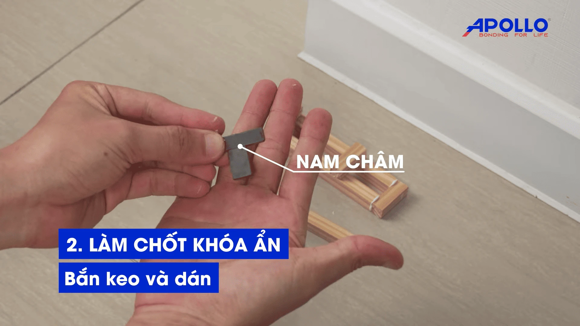 Cơ chế khóa trượt kết hợp với lực hút nam châm là yếu tố giúp ngăn kéo hoạt động trơn tru và khó bị phát hiện