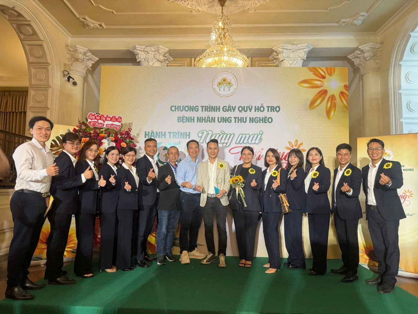 Thông qua chương trình Apollo Care mong muốn góp phần tiếp thêm niềm tin, lan tỏa tinh thần “Cho đi là còn mãi”