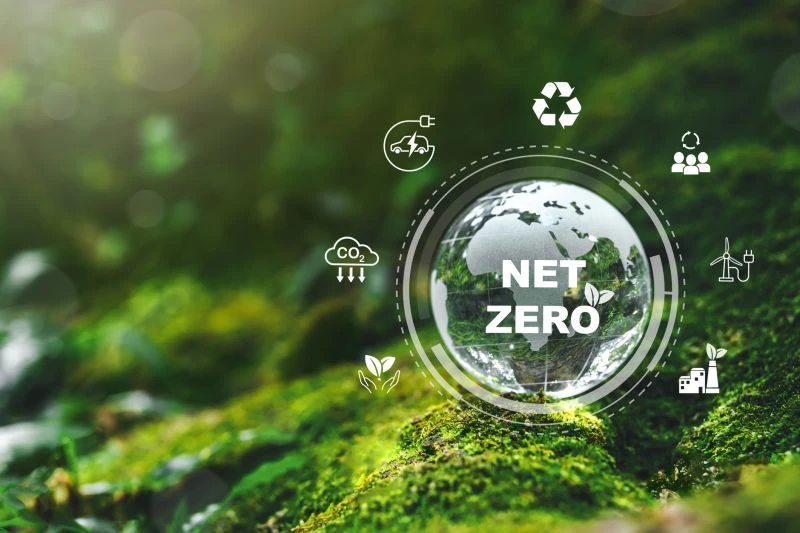 Trên thế giới, hơn 140 quốc gia đã cam kết Net-zero. Với Việt Nam, đây là cơ hội để tiếp cận công nghệ xanh, thu hút đầu tư và khẳng định vai trò quốc tế.