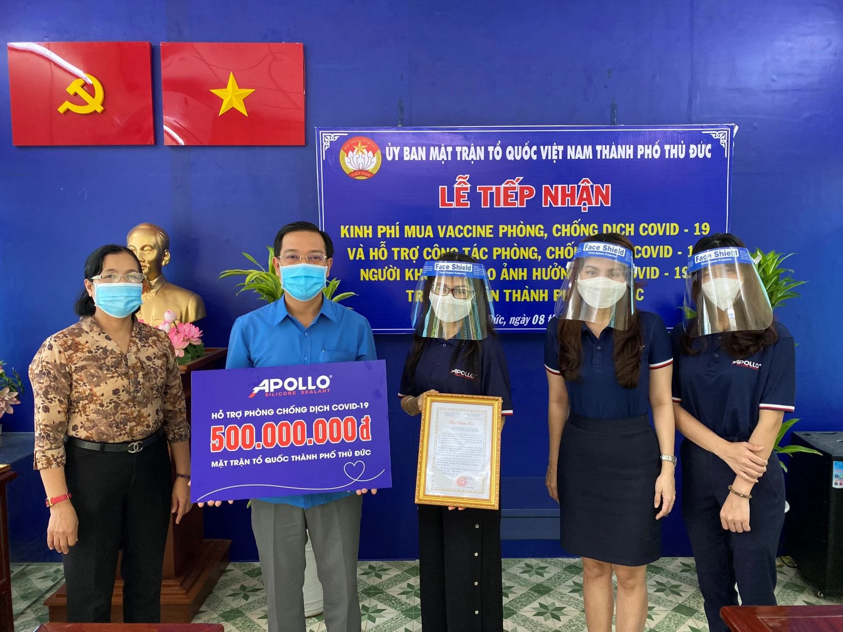 Apollo Silicone joins hands to volunteer with Ho Chi Minh City