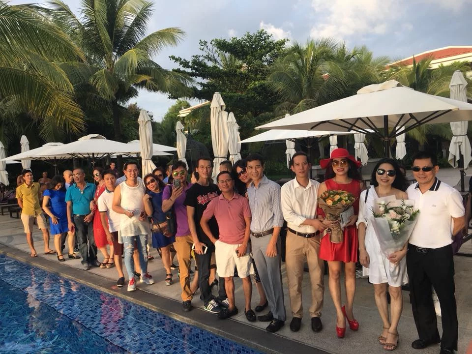 Quoc Huy Anh and holiday tour with customers at Phu Quoc