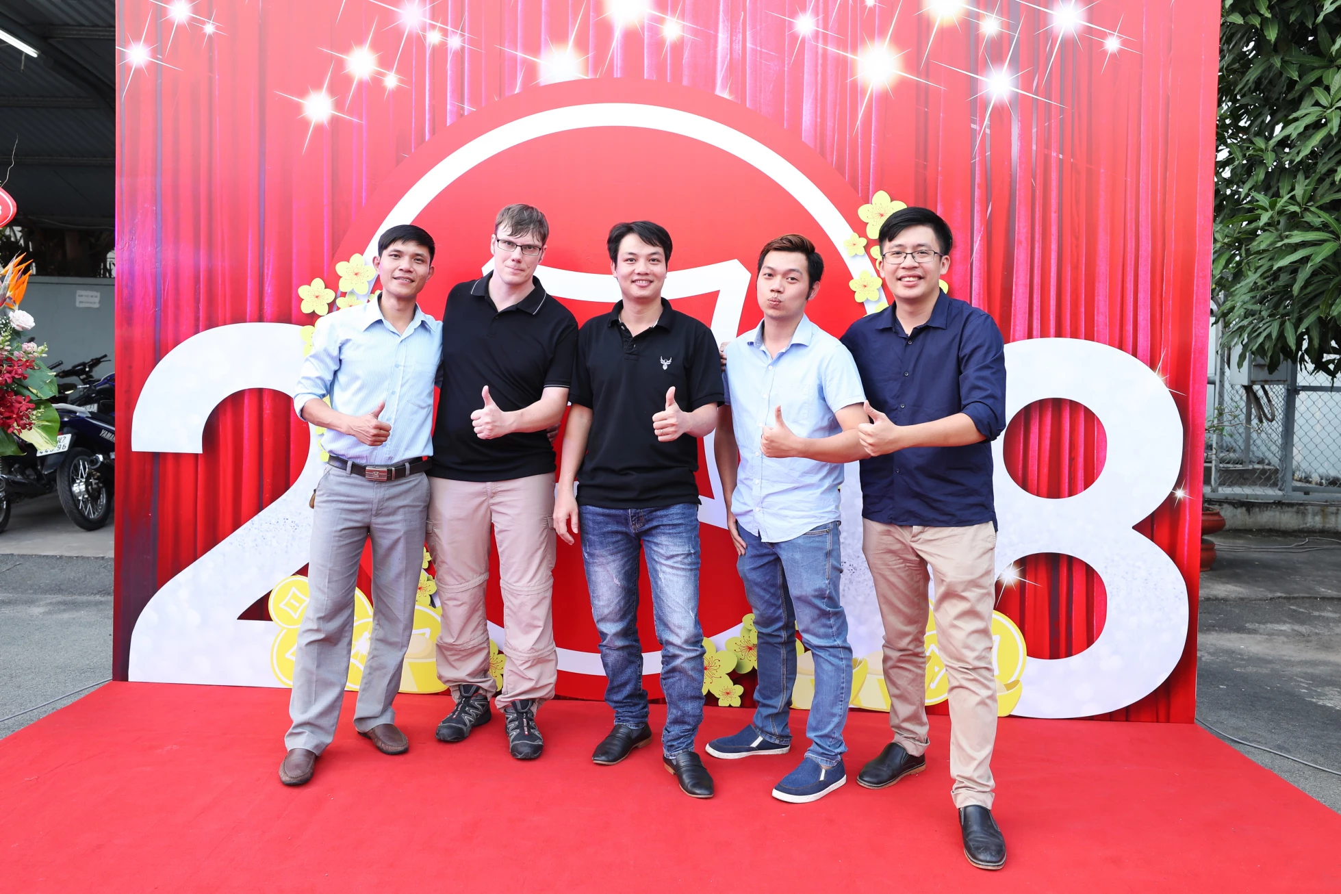 YEAR END PARTY Quốc Huy Anh 2017