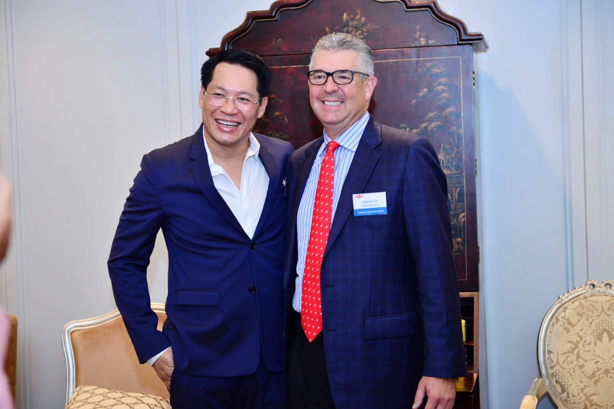 Quoc Huy Anh corp and the relationships with SHINETSU and DOW CORNING - two “sharks” in the global silicone sealant sector