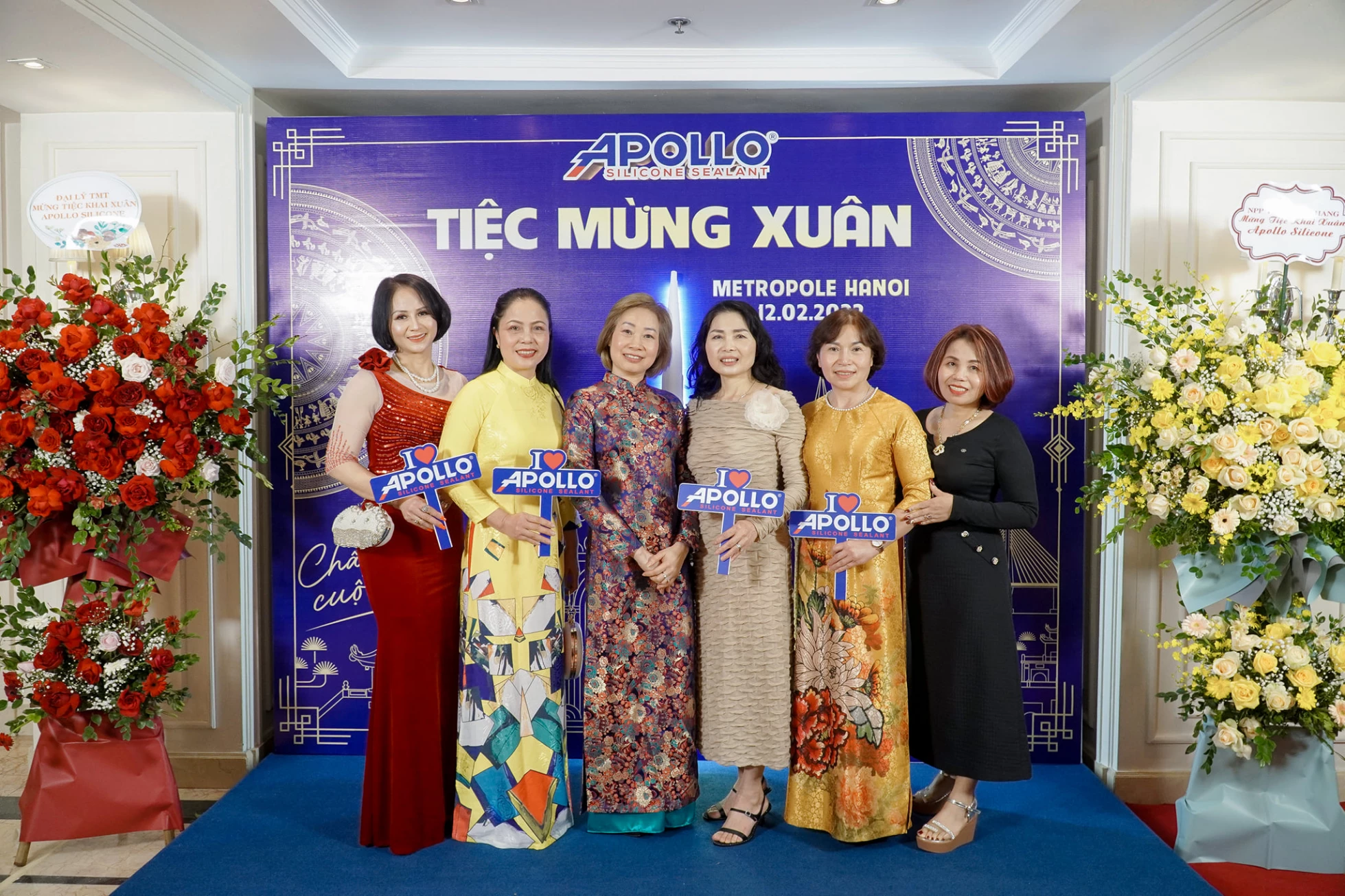 Apollo tổ chức tiệc khai xuân